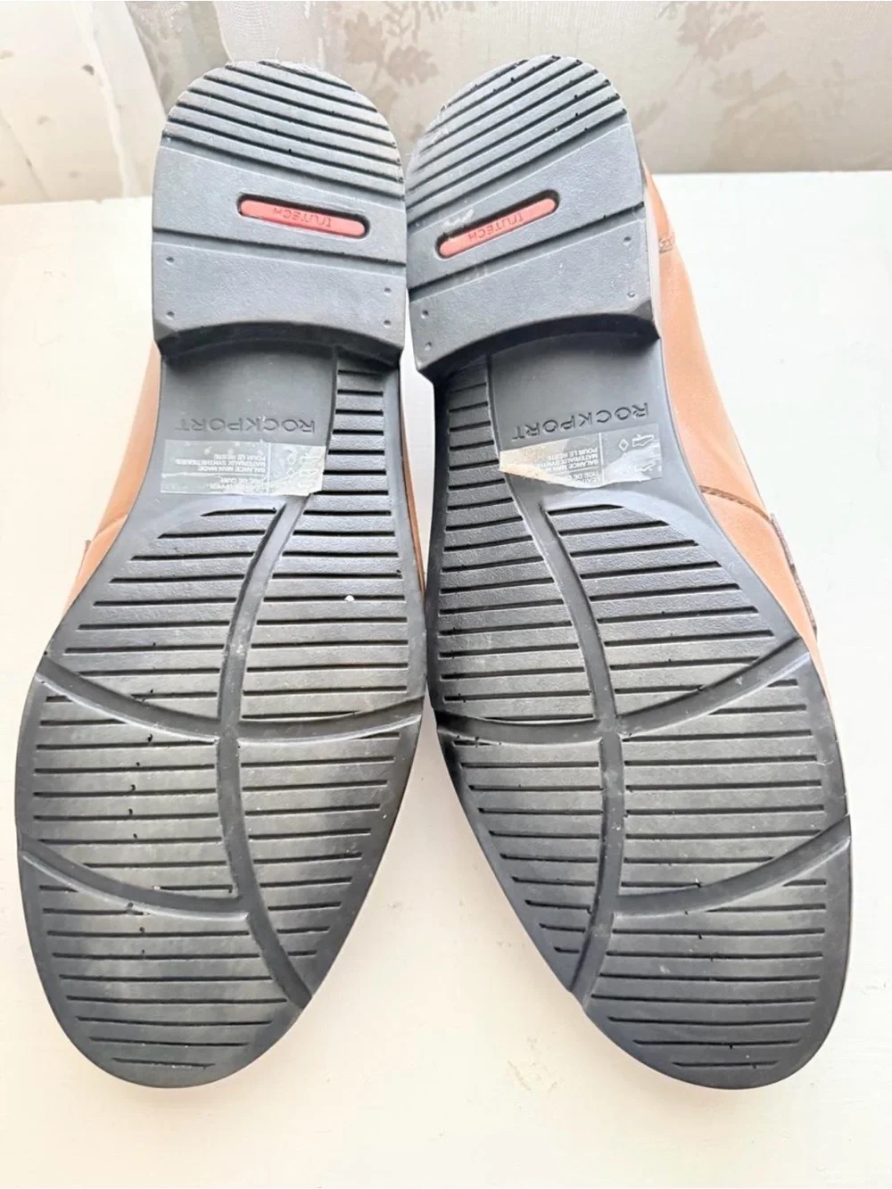 Rockport classic slip